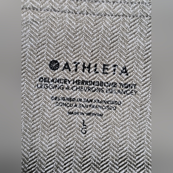 Women's Athleta Leggings - Picture 7 of 12